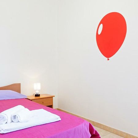 Focallo Seaside Holiday Flat ซานตามาเรีย เดล โฟกัลโล ภายนอก รูปภาพ