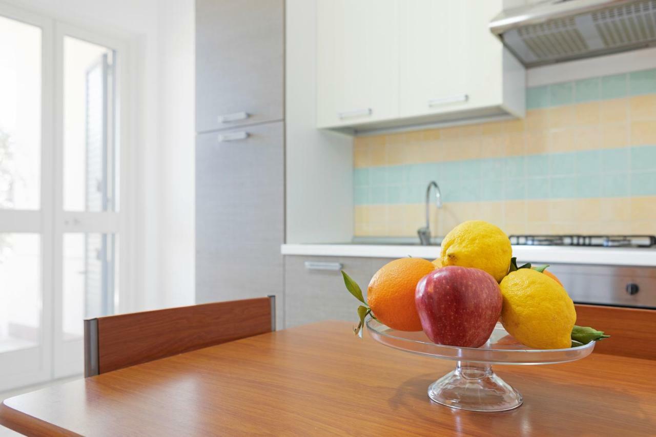 Focallo Seaside Holiday Flat ซานตามาเรีย เดล โฟกัลโล ภายนอก รูปภาพ
